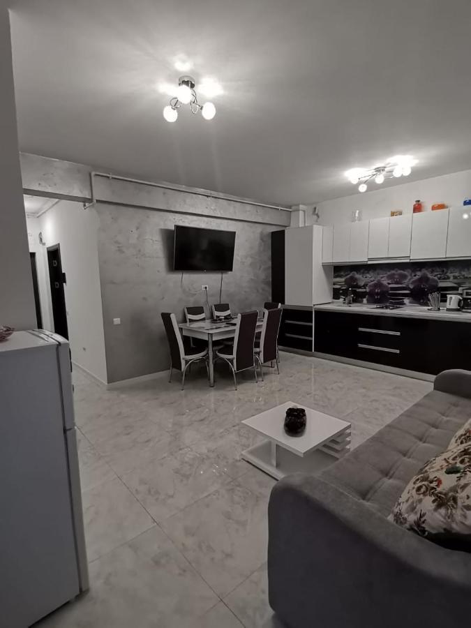 B&P Apartments Mamaia Nord 5 Năvodari Εξωτερικό φωτογραφία
