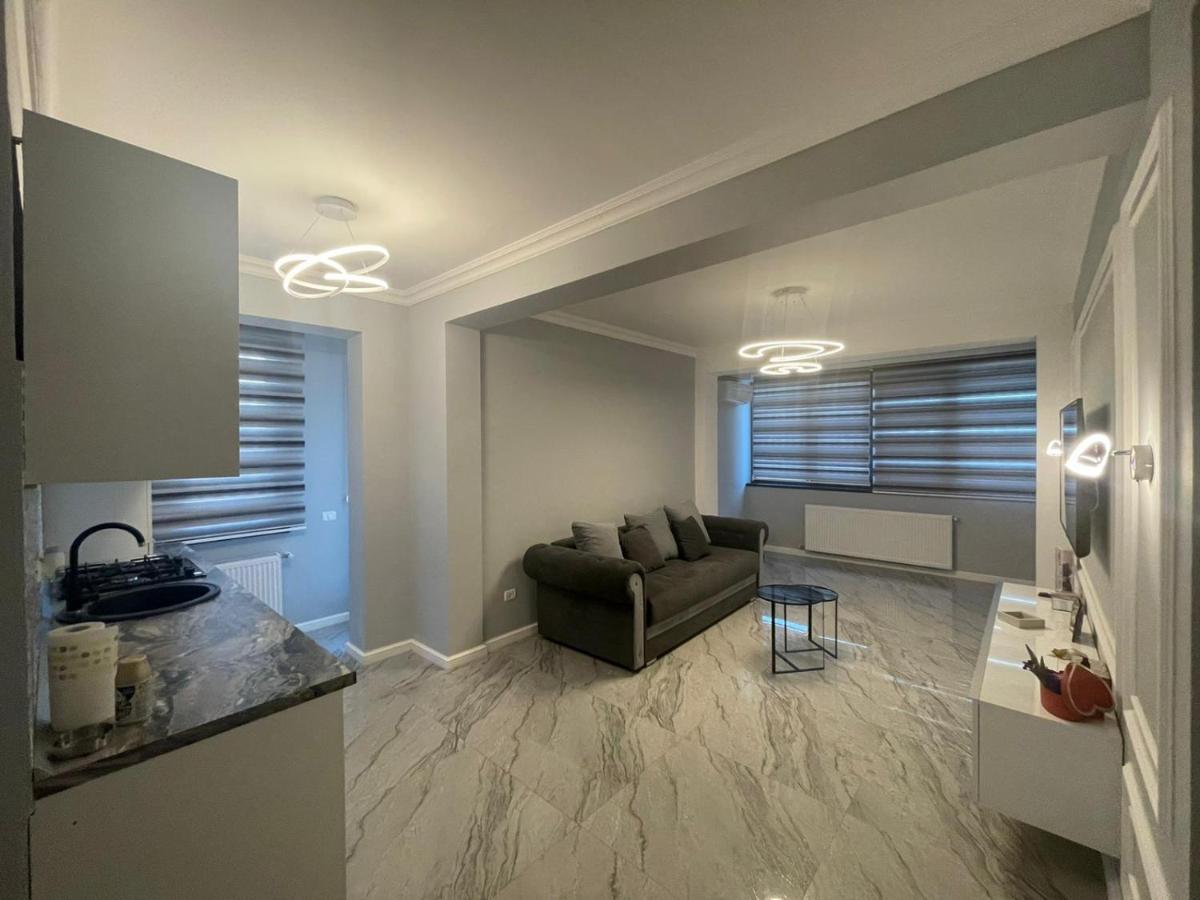 B&P Apartments Mamaia Nord 5 Năvodari Εξωτερικό φωτογραφία
